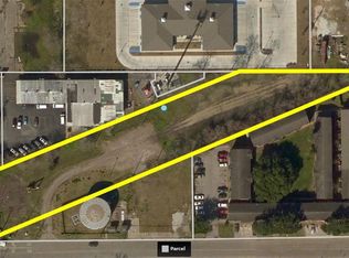 1915 S Shaver St, Pasadena, TX 77502