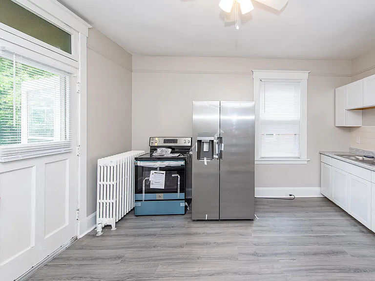 1749 Cleveland Ave #1 — Photo 7