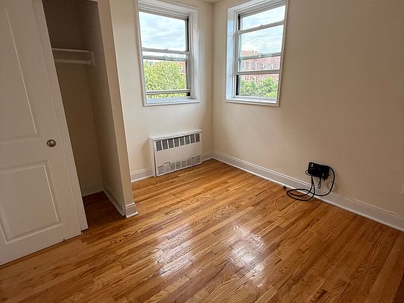 5th image of 14340 41st Ave APT 3A