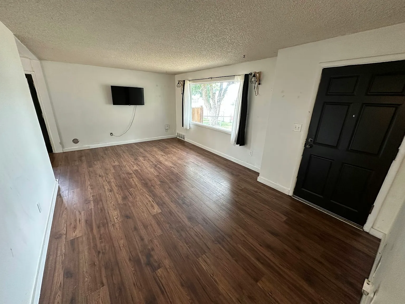 5118 North Cannon Street — Photo 2