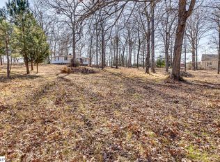 20 Saint Albans School Rd, Piedmont, SC 29673