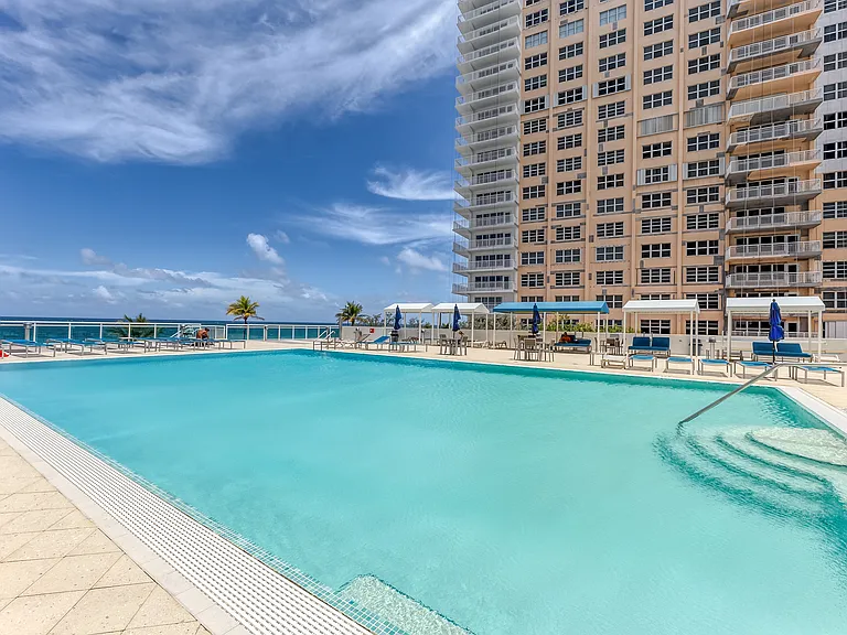 3900 Galt Ocean Dr #712 — Photo 29