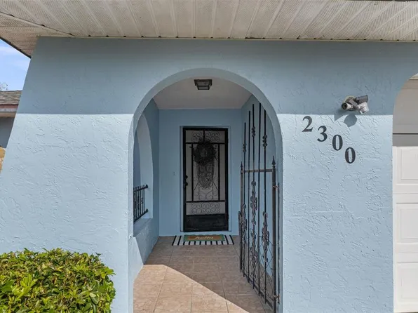 2300 Restmere Ln, Spring Hill, FL 34609