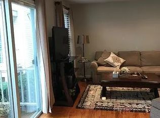 9 Commonwealth Dr, Basking Ridge, NJ 07920
