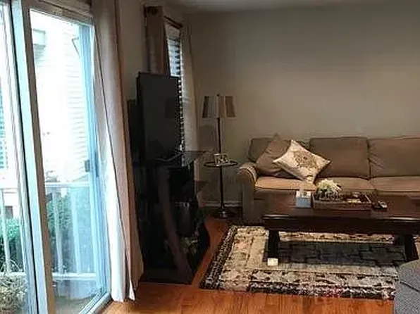 9 Commonwealth Dr, Basking Ridge, NJ 07920