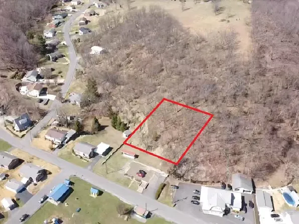 Temple Dr, Keyser, WV 26726