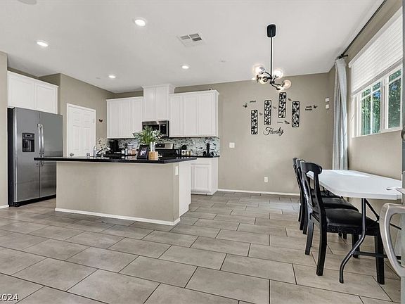 3rd image of 6494 Silver Estates Ave #3