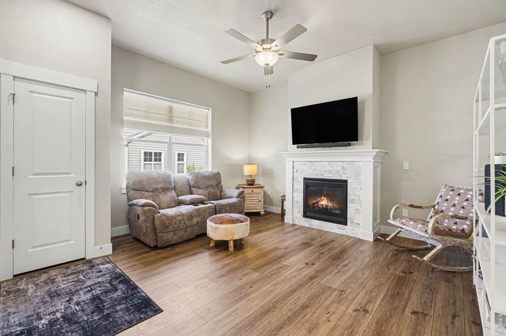 4183 Trapper Lake Dr