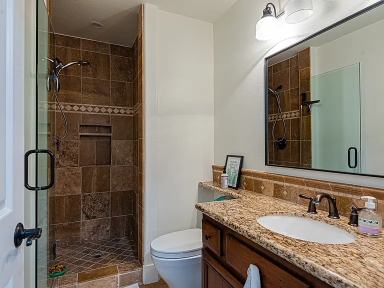 3407 Coastal Oak Dr — Photo 10