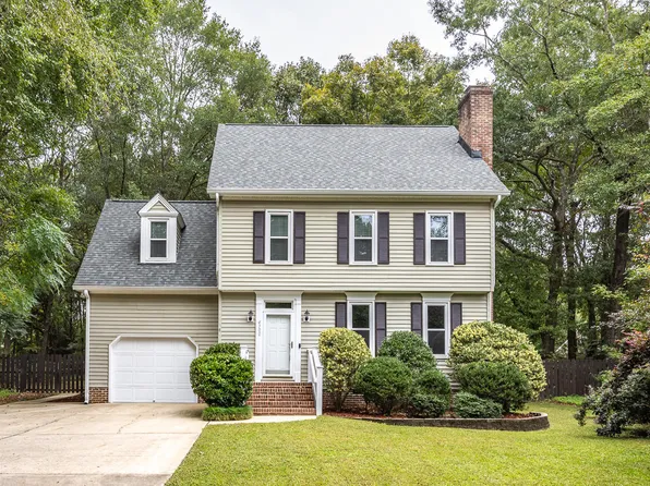 4700 Lord Nelson Dr, Raleigh, NC 27610