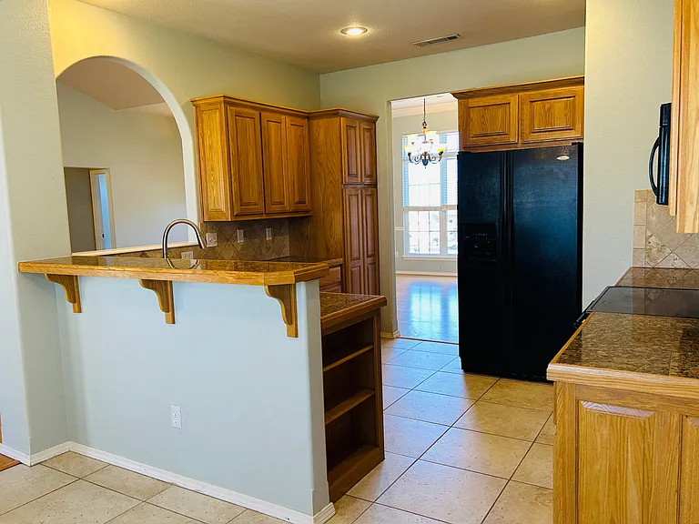 15 Mills Dr — Photo 9