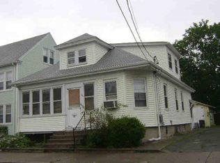 365 Grand Ave, Pawtucket, RI 02861