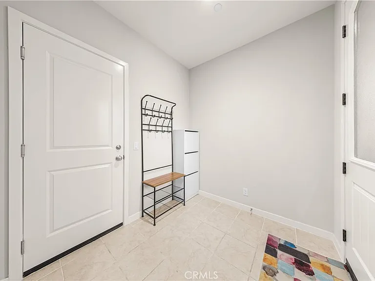 144 Sunnyside — Photo 5