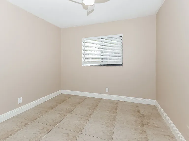 11416 Whisper Sound Dr — Photo 13