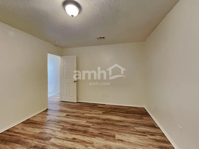 10308 Oak Branch Ln — Photo 23