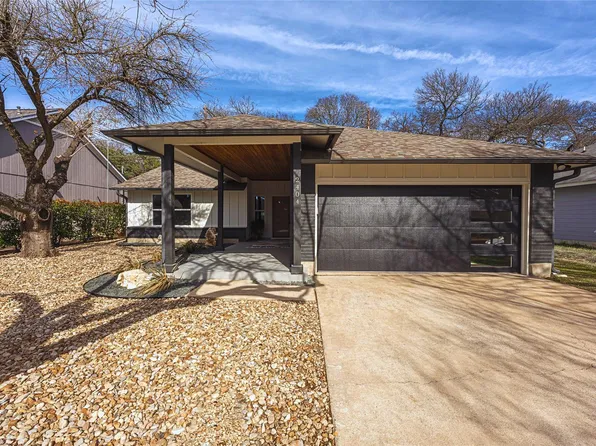 2404 Monarch Dr, Austin, TX 78748
