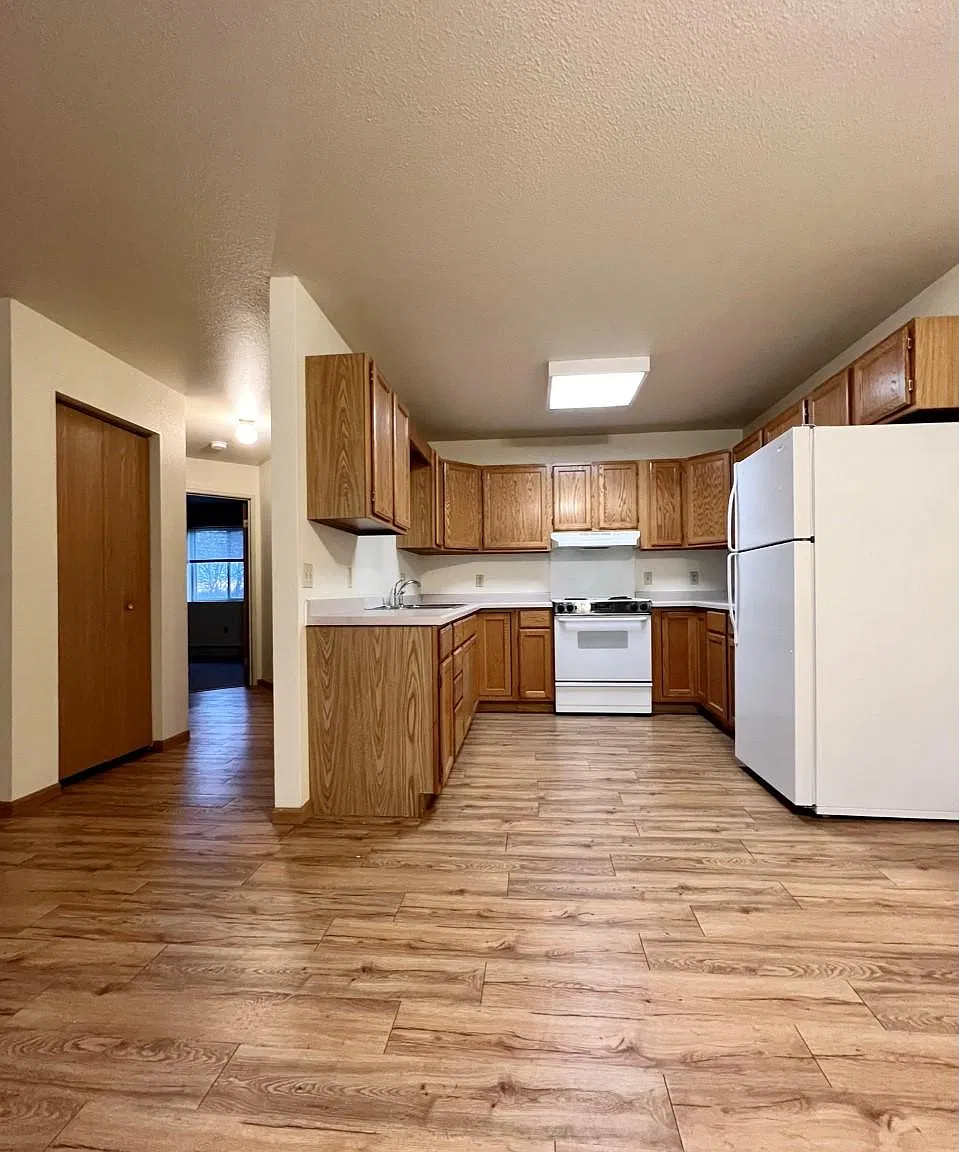 2 bed, 864 sqft, $1,200 — Photo 1