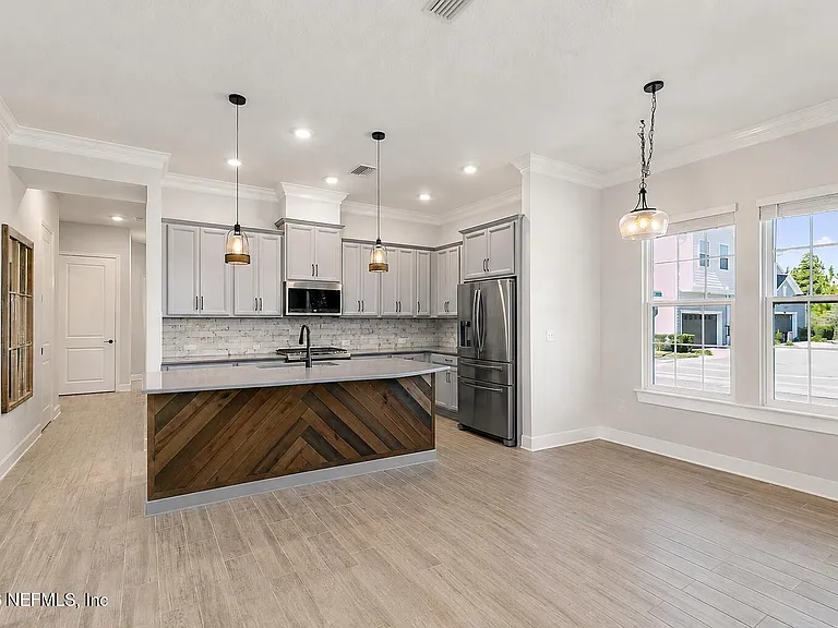 19 Bolsana Ct — Photo 3