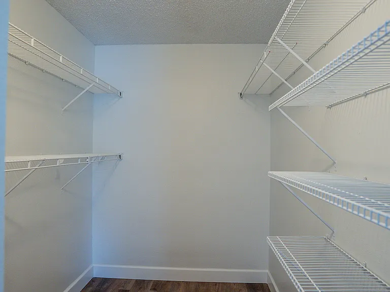 8848 Parliament Ct — Photo 18
