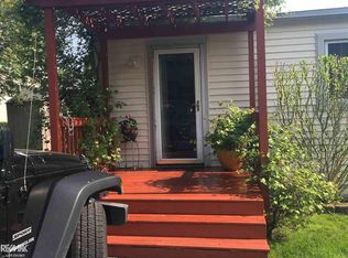 31730 N River Rd, Harrison Township, MI 48045