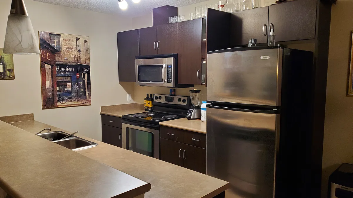 Building Photo - 1180 Hyndman Rd NW #321