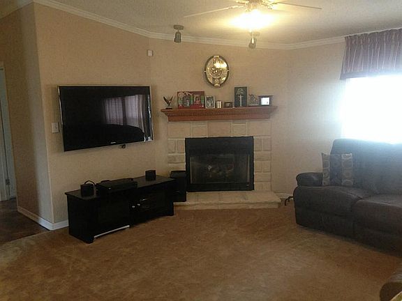 3rd image of 51 Paula Sue Ave