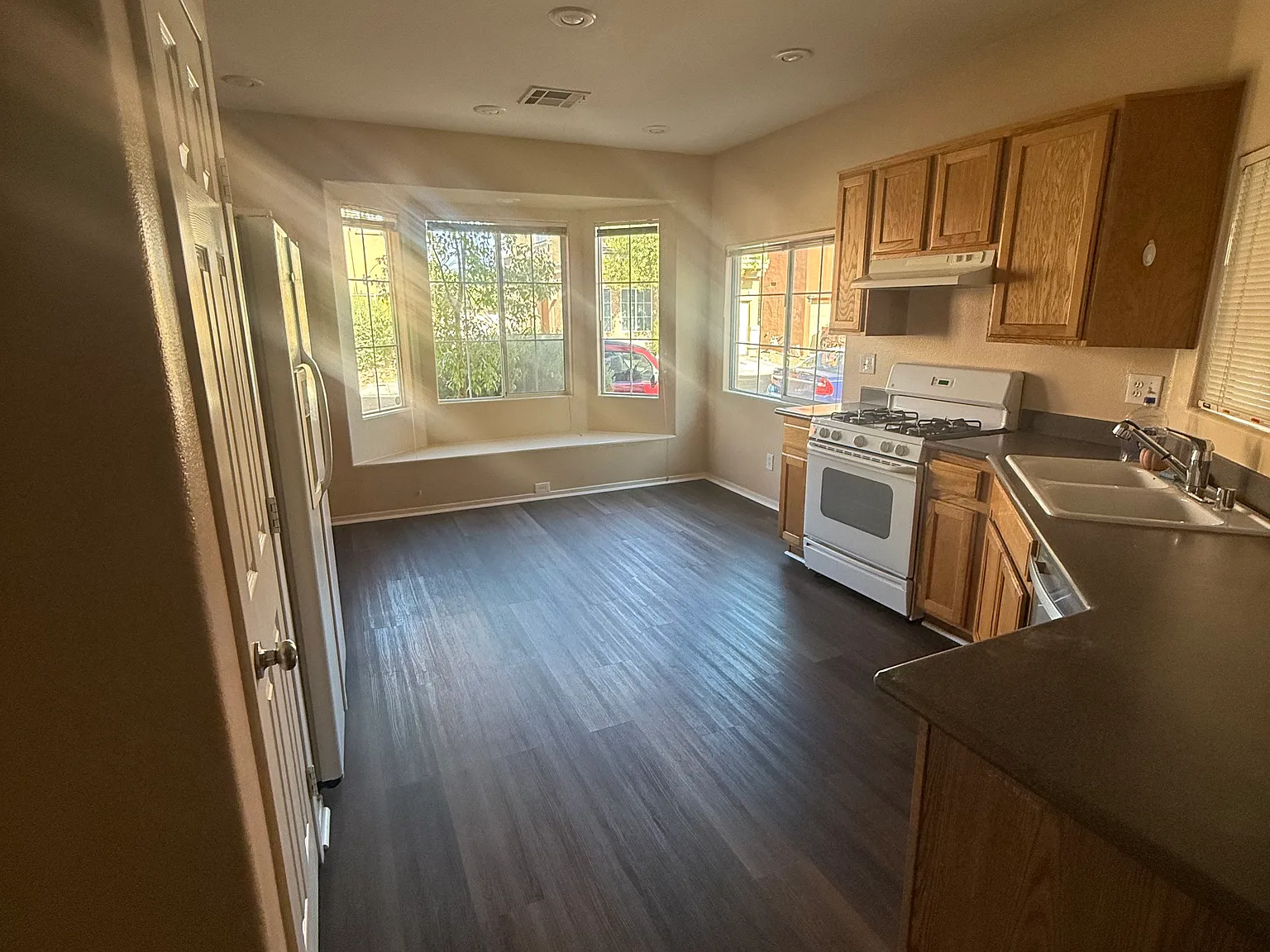 9463 Oro Bullion St — Photo 1