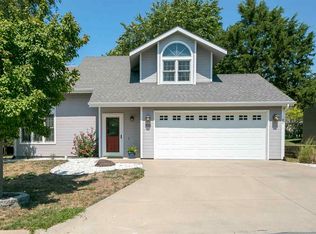 1520 Little Kitten Ave, Manhattan, KS 66503