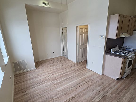 4th image of 207 Broadway APT 303
