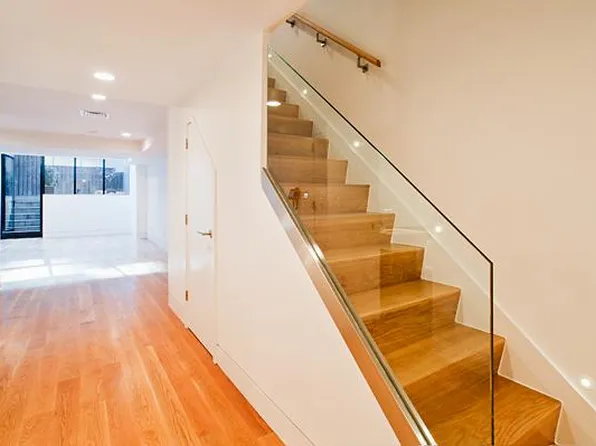 137 East 18th Street image 1 of 12