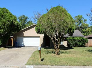 7842 Kellwood Dr, Houston, TX 77040