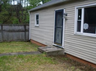 107 Arnold Ave, Beckley, WV 25801