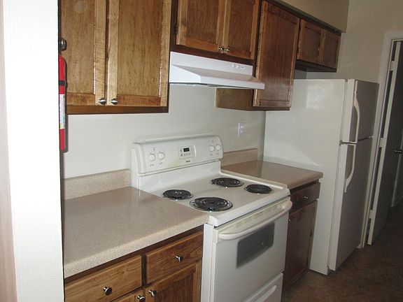 4th image of 4608 Hardy Dr APT A