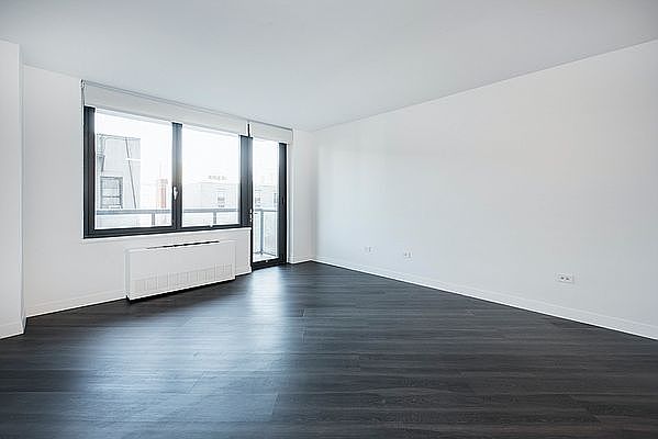 1st image of 250 E Houston St APT 6L