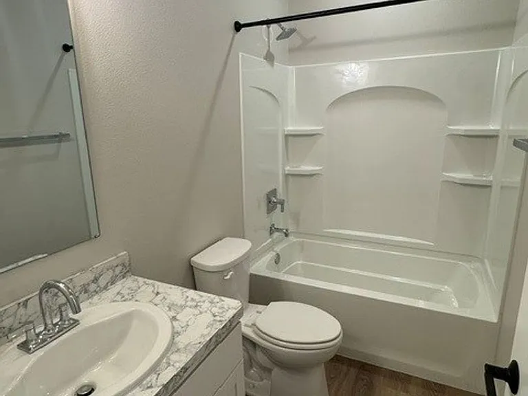1625 Annafeld Pkwy E — Photo 13