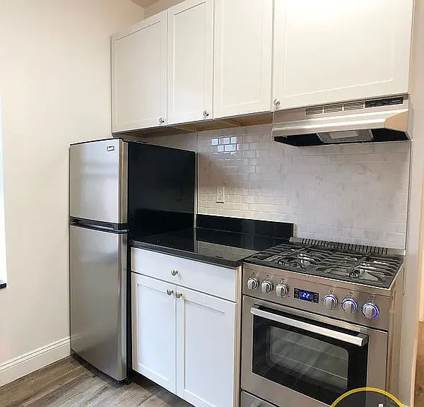 31-69 33rd St #26 — Photo 7