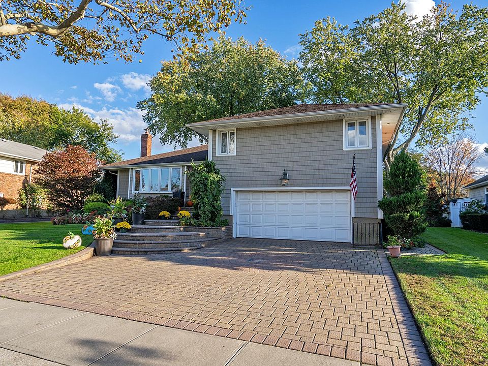 1st image of 2024 Wellington Ct