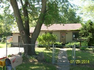 3536 Blue Creek Rd, Benton Harbor, MI 49022