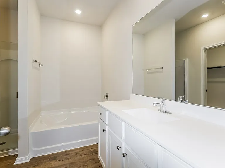 16431 Honeysuckle Hill Dr — Photo 14