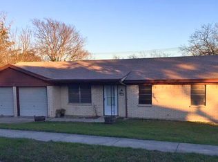 911 S 27th St, Copperas Cove, TX 76522