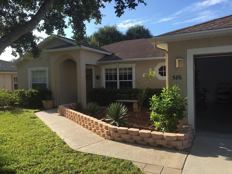 Home For Sale In Port saint lucie