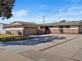 2471 W Chanticleer Rd, Anaheim, CA 92804