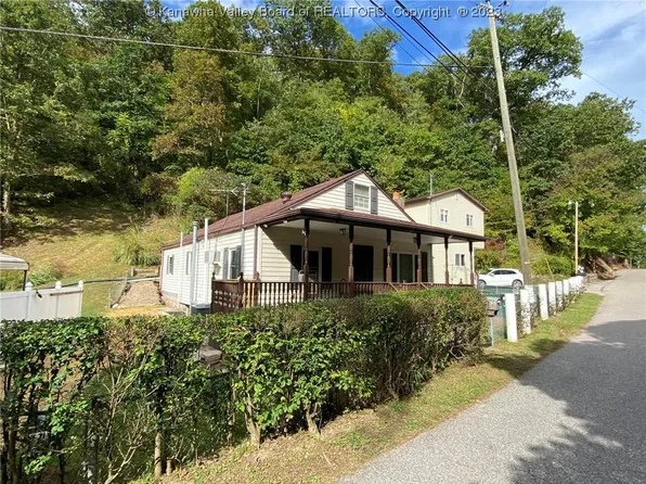 736 Mile Fork Rd, Charleston, WV 25312