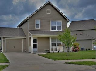 1715 Elderberry Ln, Ottawa, KS 66067