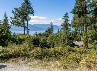475 Bayview Rd, Lions Bay, BC V0N2E0
