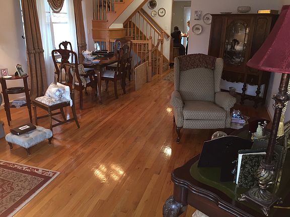 2nd image of 287 Greencroft Ave