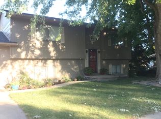 3911 G Ave, Kearney, NE 68847