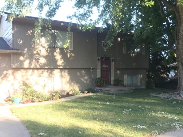 3911 G Ave