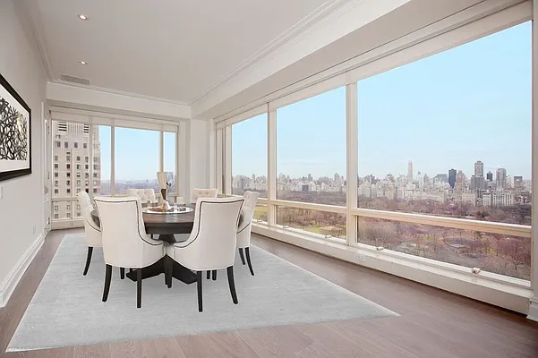 Rented by Trump International Realty | media 12