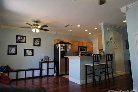 4th image of 9538 W Park Village Dr